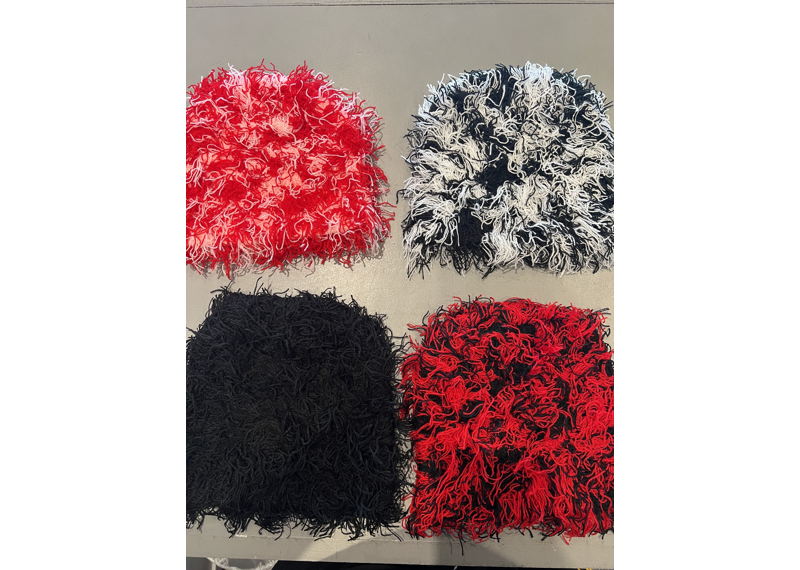 IMMUNE FLUFFY Beanie (MULTICOLOR)