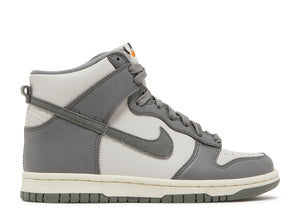 Dunk High SE GS 'Light Bone Tumbled Grey'