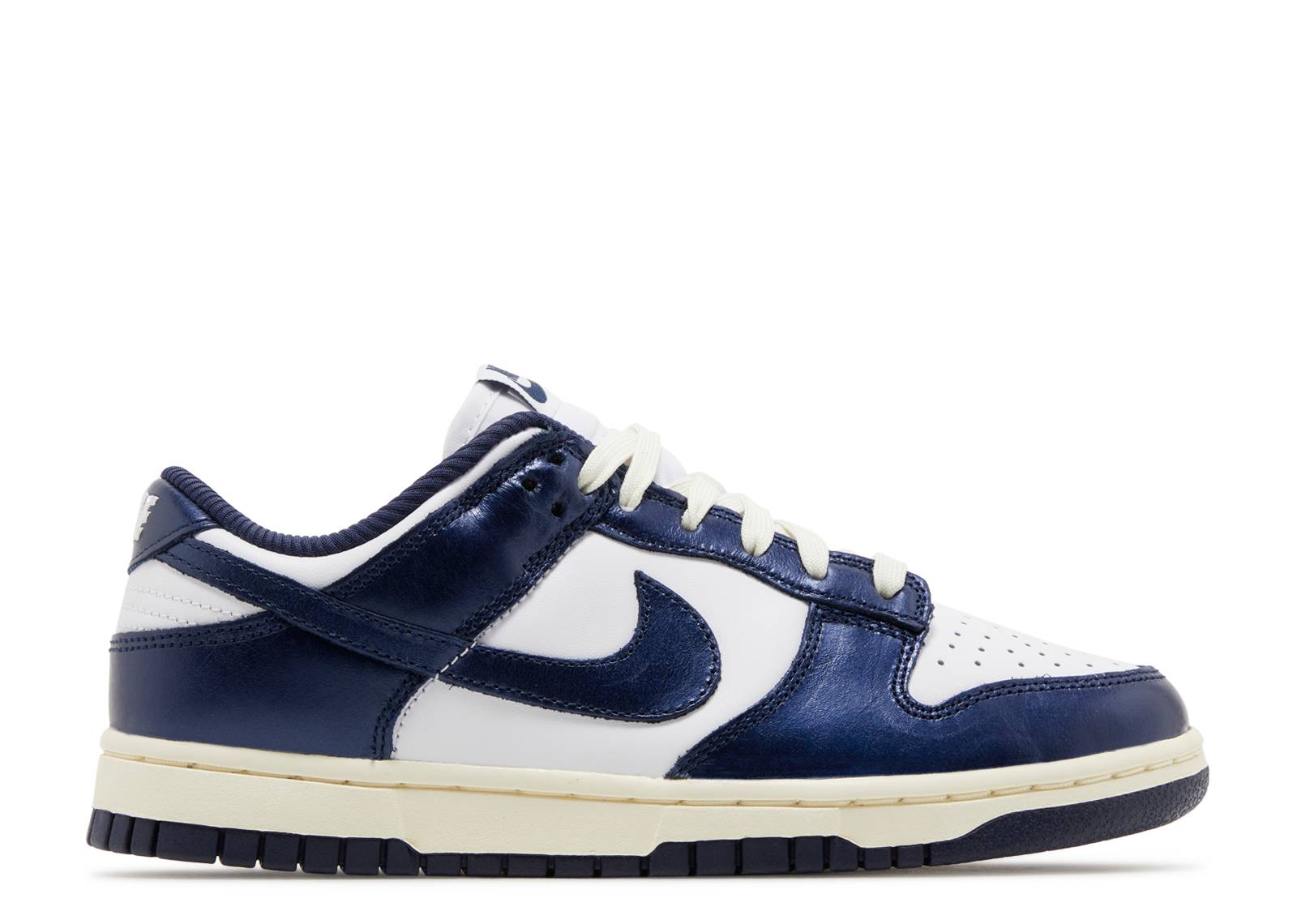 Wmns Dunk Low Premium 'Vintage Navy'