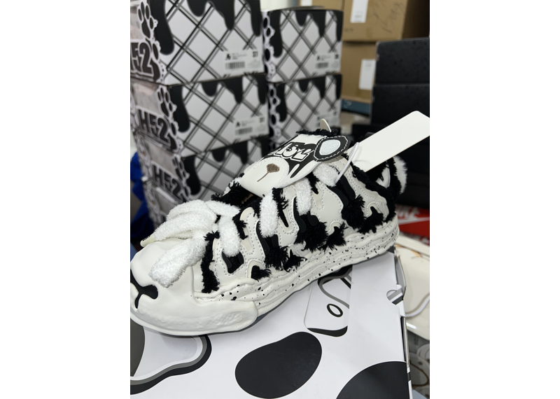 H52 PANDA SHOES