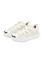 H52 CREAM SHOES