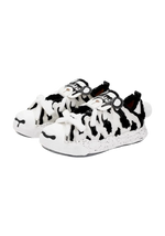 H52 PANDA SHOES